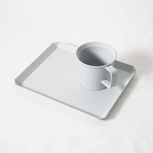 画像をギャラリービューアに読み込む, TY Square Plate 165 - Grey