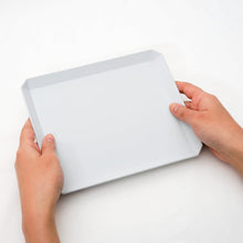 画像をギャラリービューアに読み込む, TY Square Plate 200 - Grey