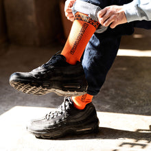画像をギャラリービューアに読み込む, STAYFUL Socks for Men - Orange
