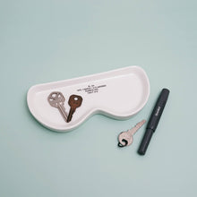 画像をギャラリービューアに読み込む, Glasses Tray Round

